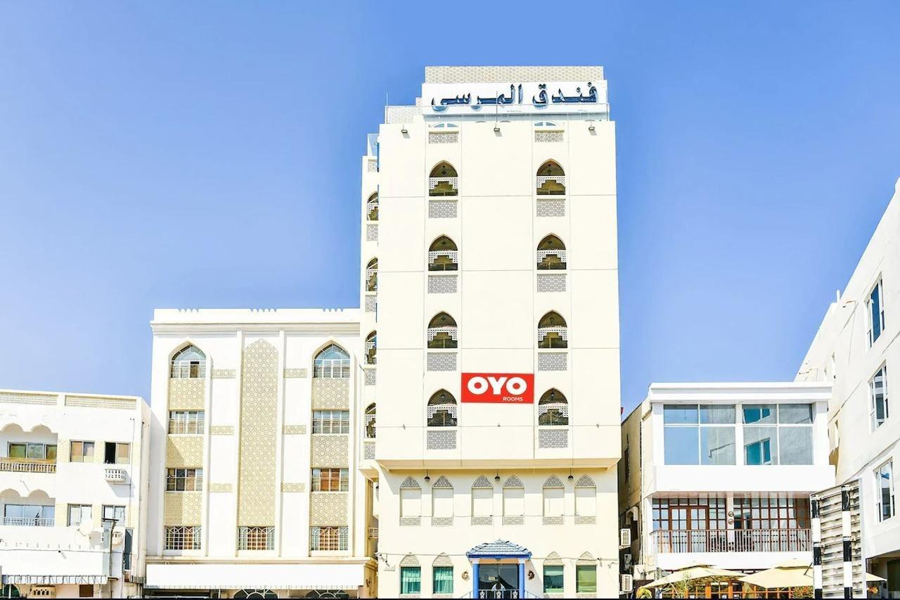 Marina Hotel Mutrah Экстерьер фото
