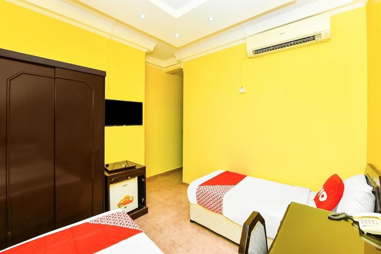 Marina Hotel Mutrah Экстерьер фото